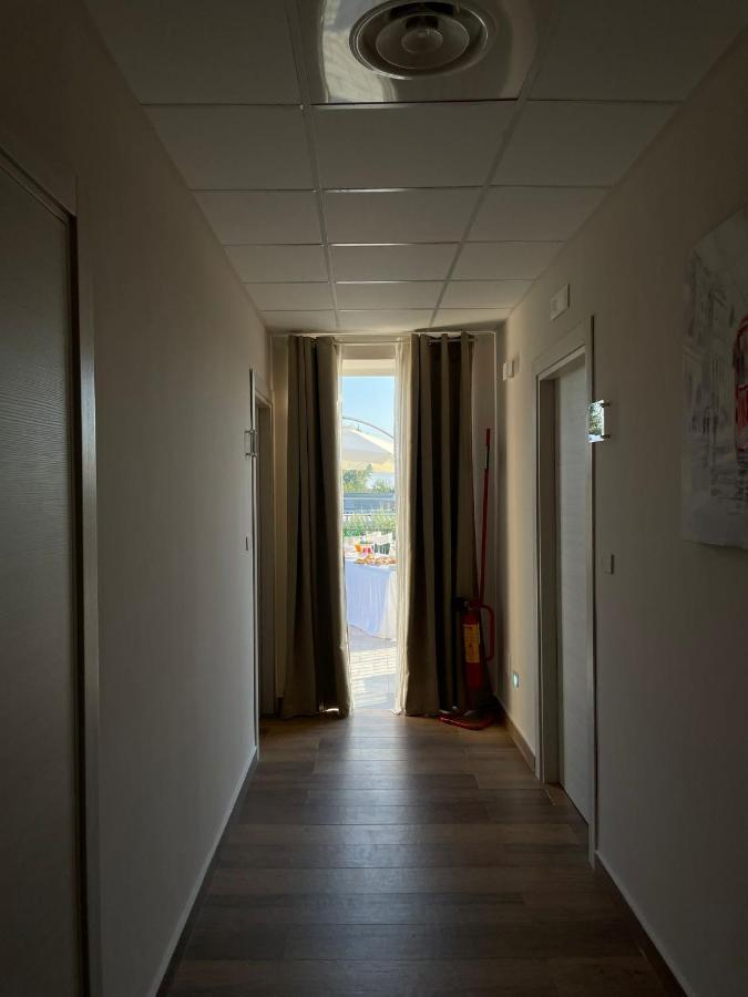 Hotel Villa Ruggiero Brusciano Екстер'єр фото