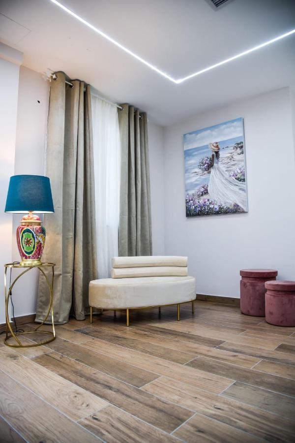 Hotel Villa Ruggiero Brusciano Екстер'єр фото