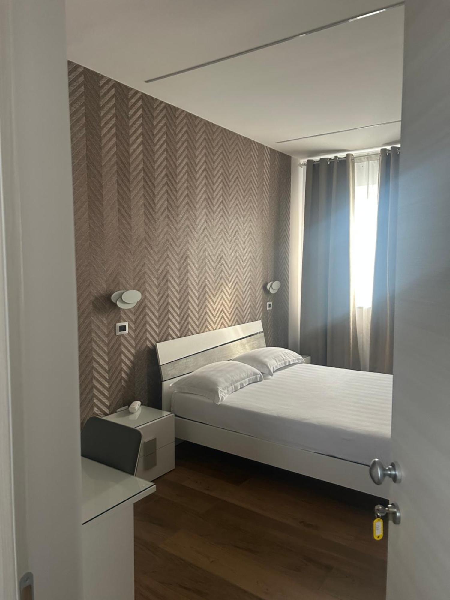Hotel Villa Ruggiero Brusciano Екстер'єр фото